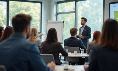 Groupe divers en formation professionnelle en classe moderne